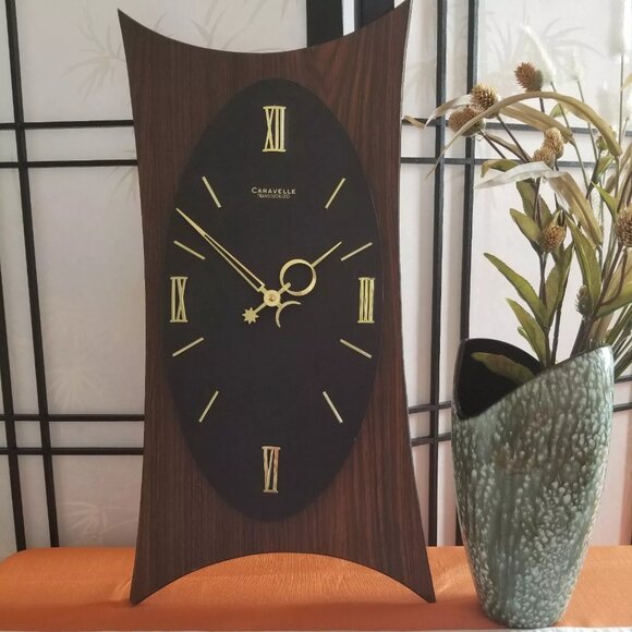 1960's Original MCM Atomic / Polygon Wall Clock - Bulova Caravelle - Picture 3 of 8